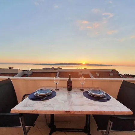 With Sea View Apartamento